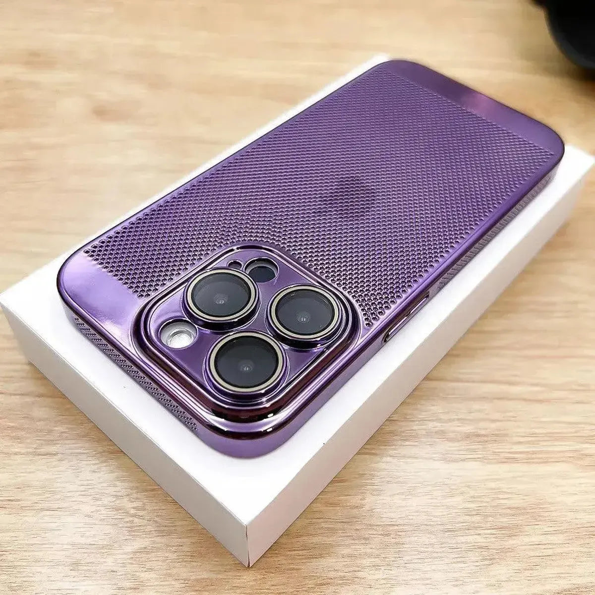 Buy Plating Breathable Heat Dissipation Mesh Cooling Case for iPhone - Alexander at Caseles-iPhone 16 Pro Max, Silver